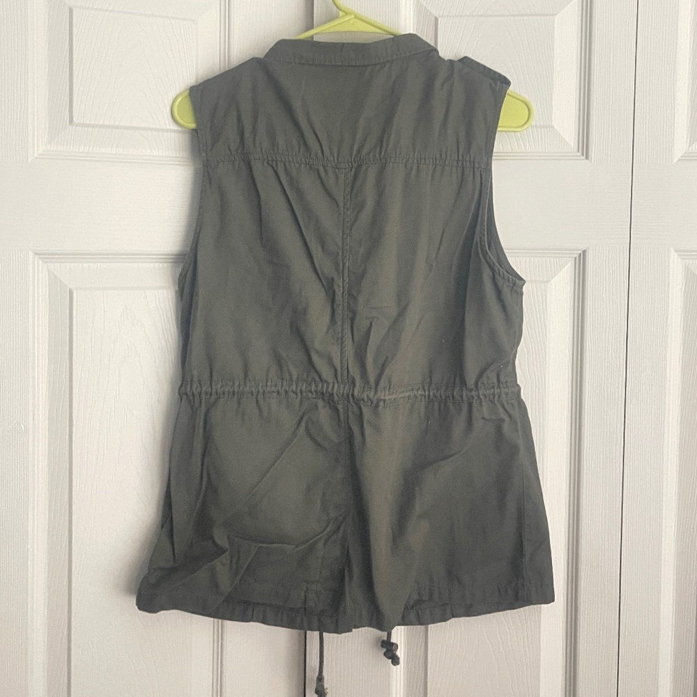 C'estToi women's olive green Utility Style Long Vest - Size M. #410 - Picture 8 of 13